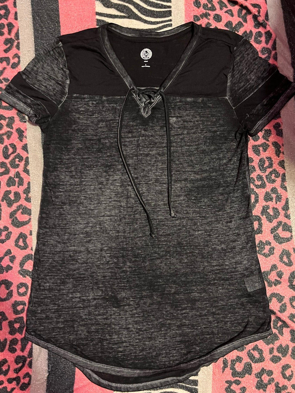 SO criss cross tie shirt